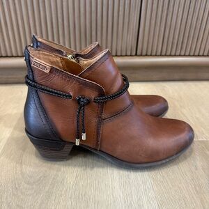 Pikolinos Brown Leather Ankle Boots size 40